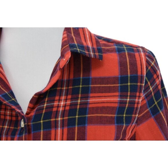 Old Navy Womens Sz M The Classic Shirt Red Flannel Button Up Shirt Plaid Tartan - Picture 5 of 9